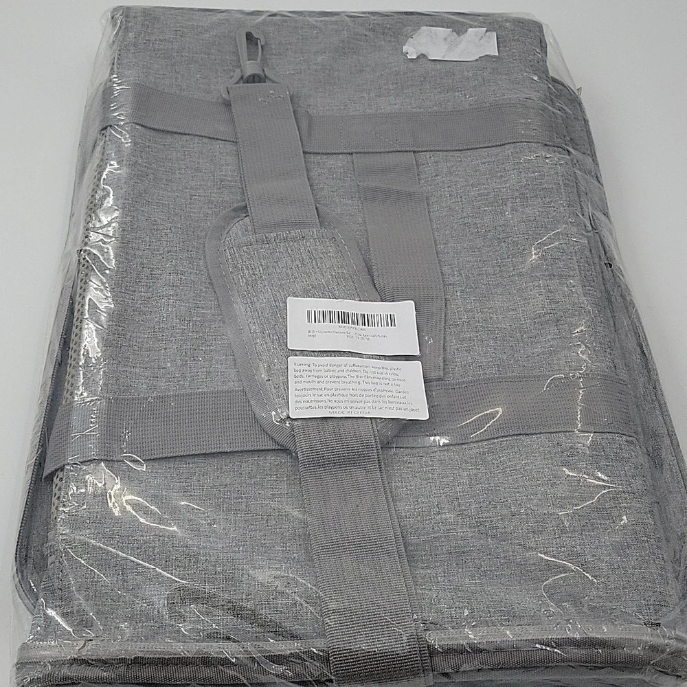 Pet Portable Carrier NWOT